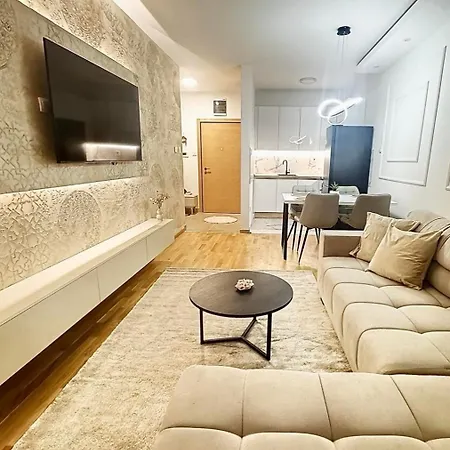 דירה Premier In -free Garage- *