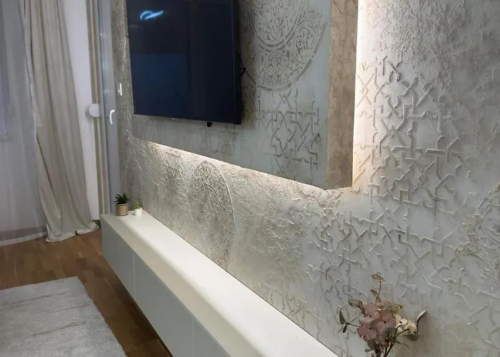 公寓 Premier In -free Garage- 诺威萨