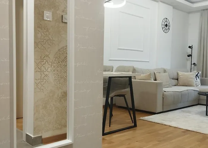 Premier In -free Garage- *