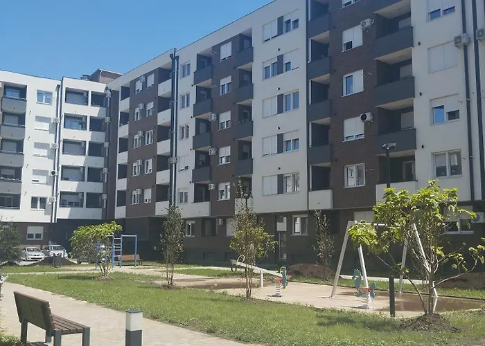 Premier In -free Garage- 公寓